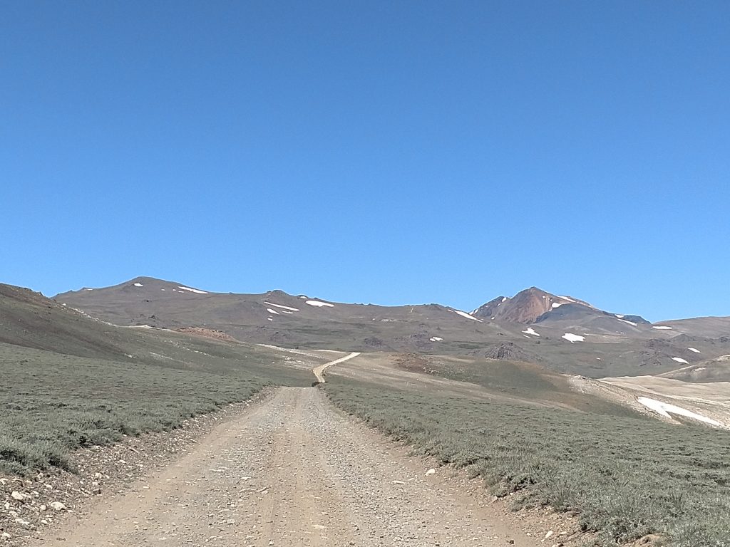 White mountain road